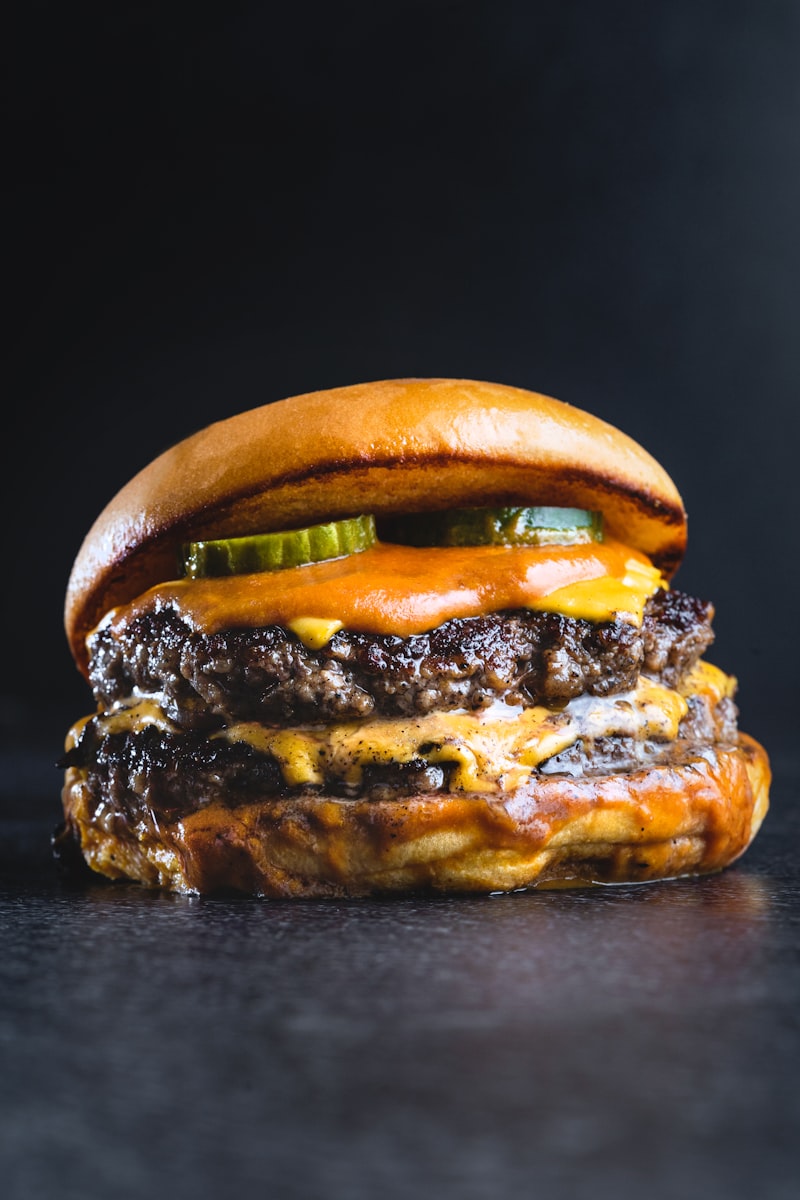 Classic Cheeseburger